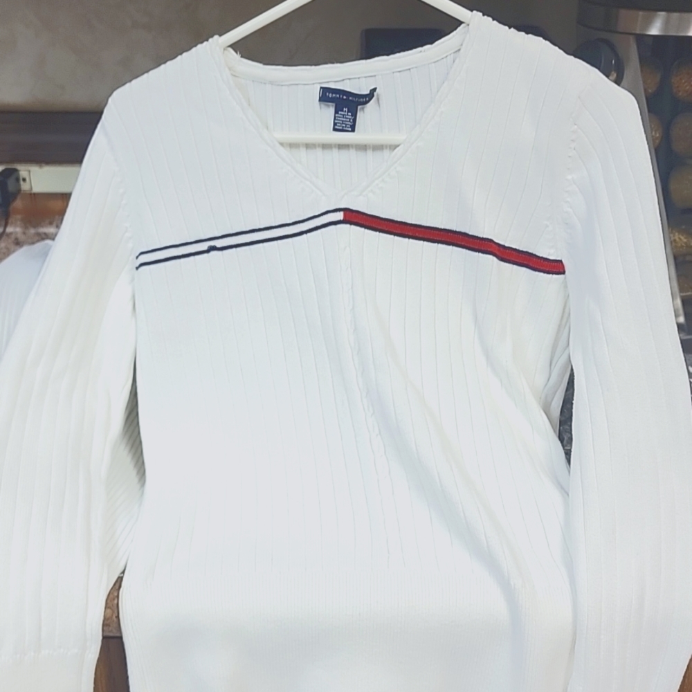 Tommy Sweater